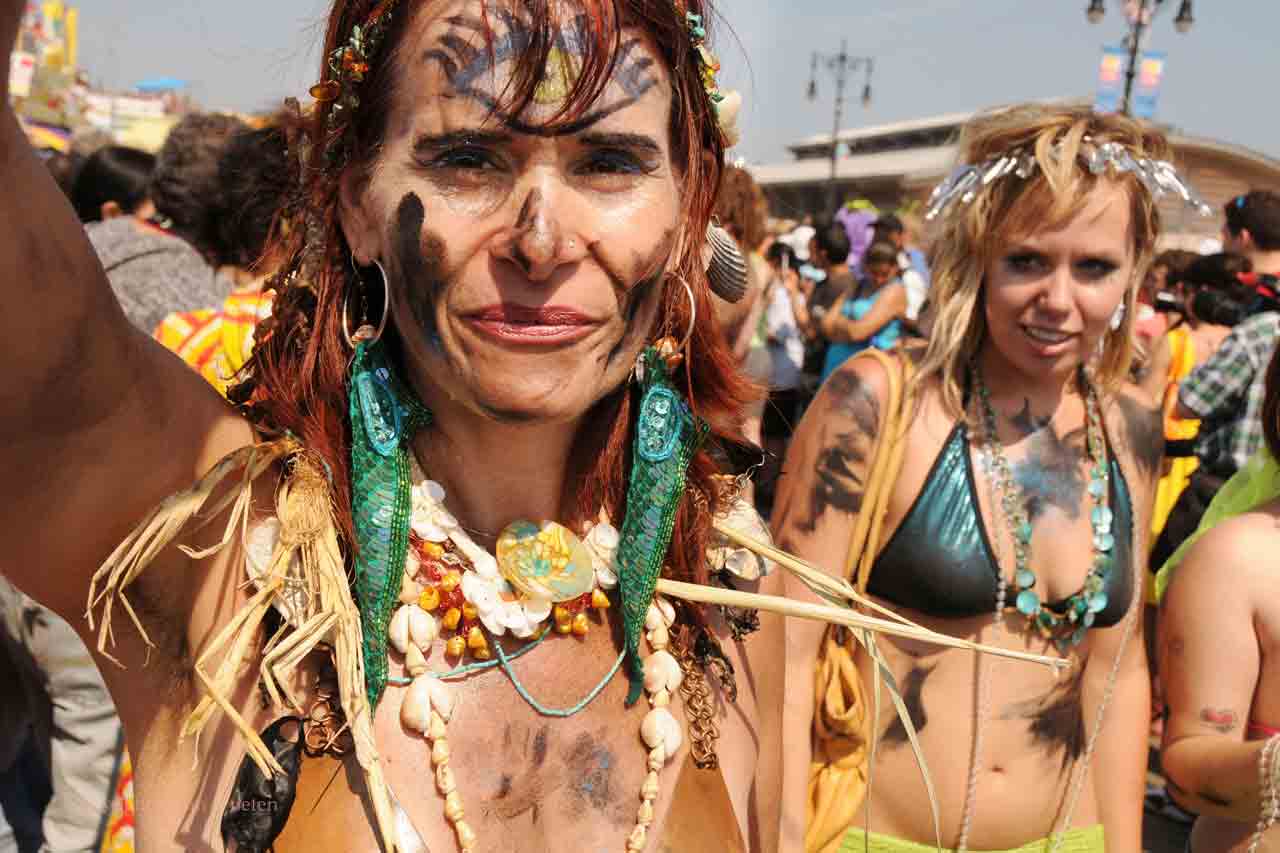 mermaid parade photo documentary