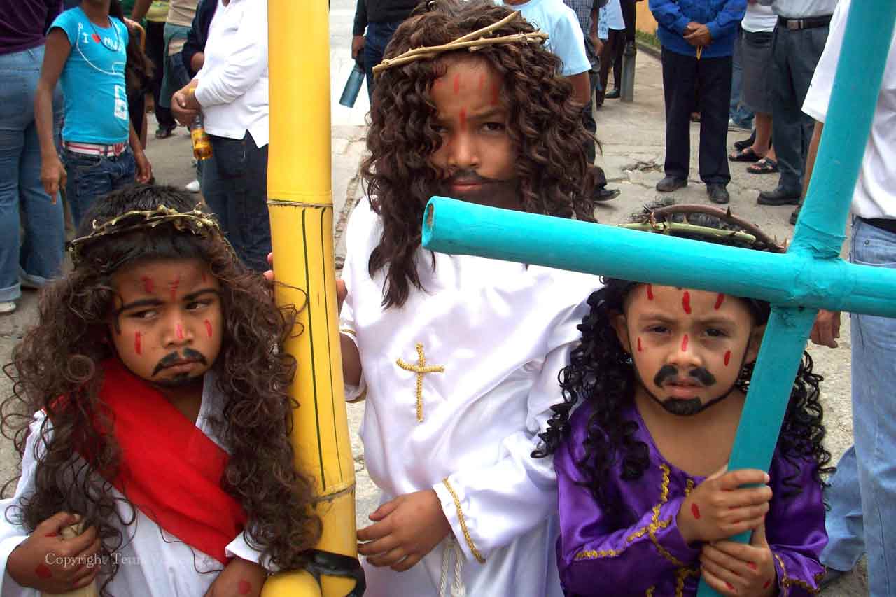 Easter Procession Honduras photo documentary